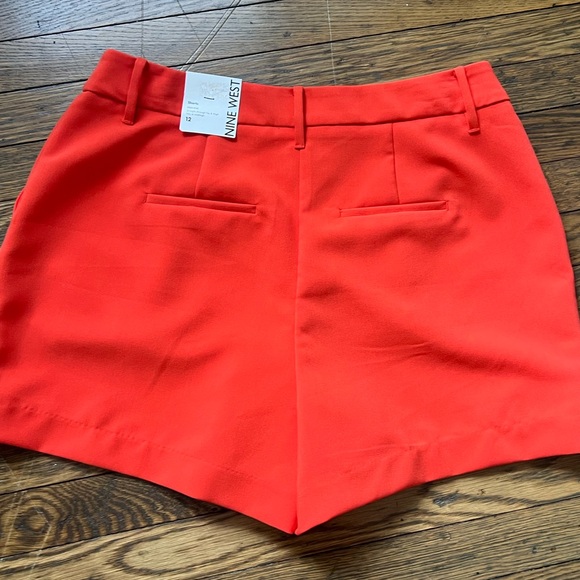 Nine West Women’s Shorts - Picture 3 of 3